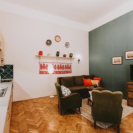 Budapest Folk Apartment 60Sm Spacious And Bright Dış mekan fotoğraf