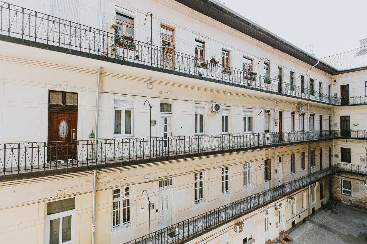 Budapest Folk Apartment 60Sm Spacious And Bright Dış mekan fotoğraf