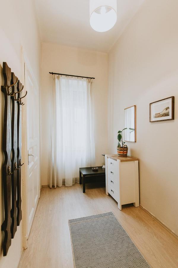 Budapest Folk Apartment 60Sm Spacious And Bright Dış mekan fotoğraf