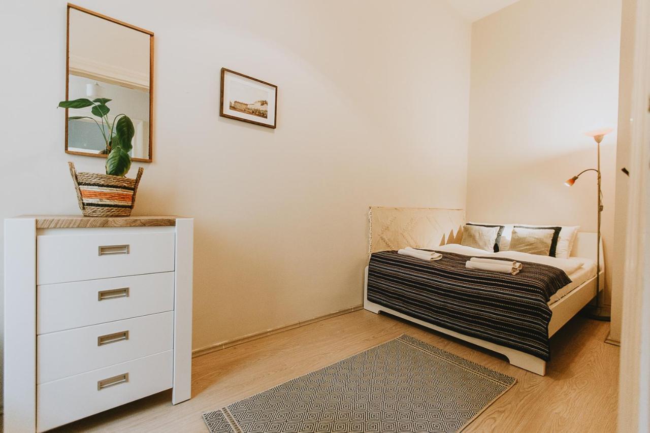Budapest Folk Apartment 60Sm Spacious And Bright Dış mekan fotoğraf